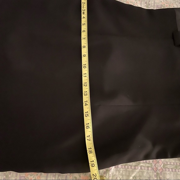 Classy little black dress - Picture 6 of 8